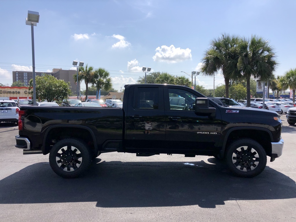 Pre-owned 2020 Chevrolet Silverado 2500hd Lt 4wd 4d Double Cab