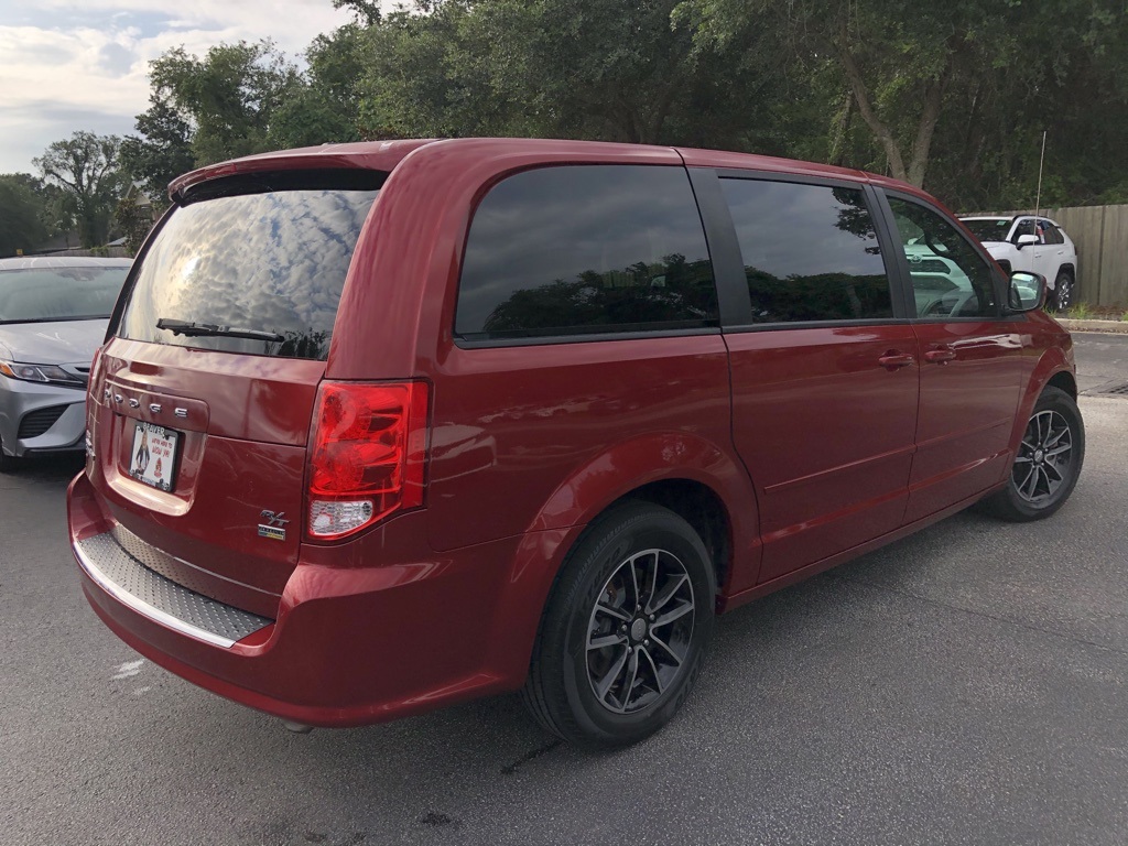 Dodge caravan rt