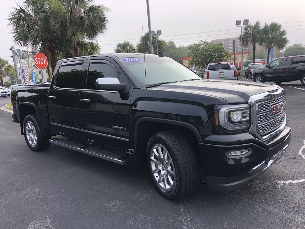 2016 GMC Sierra Denali