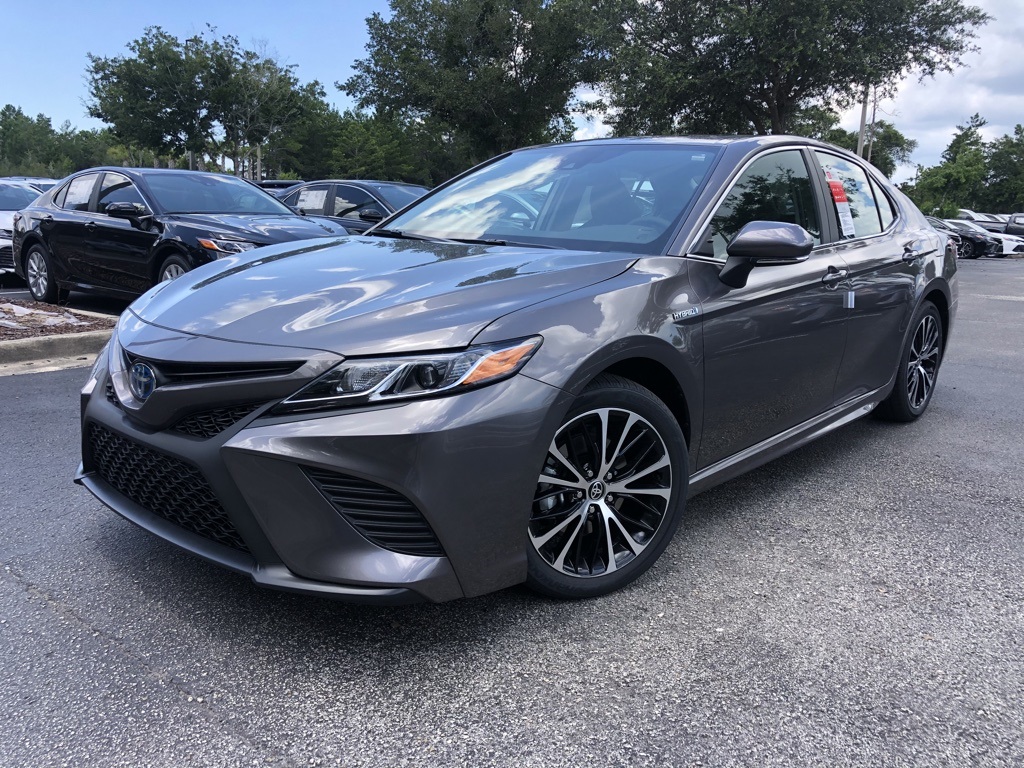 2020 Toyota Camry Hybrid Msrp