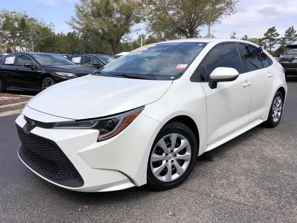 Certified Pre-Owned 2020 Toyota Corolla LE FWD 4D Sedan